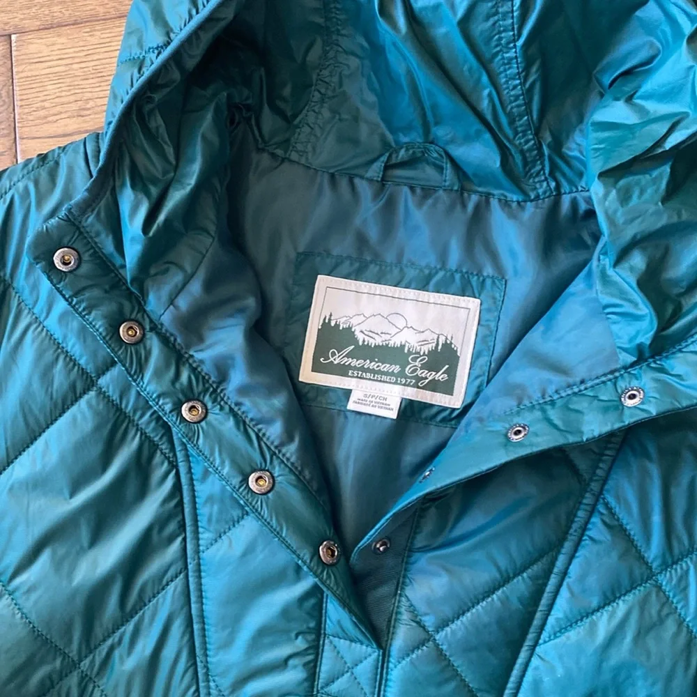 Green Puffer Pullover - Picture 3 of 6